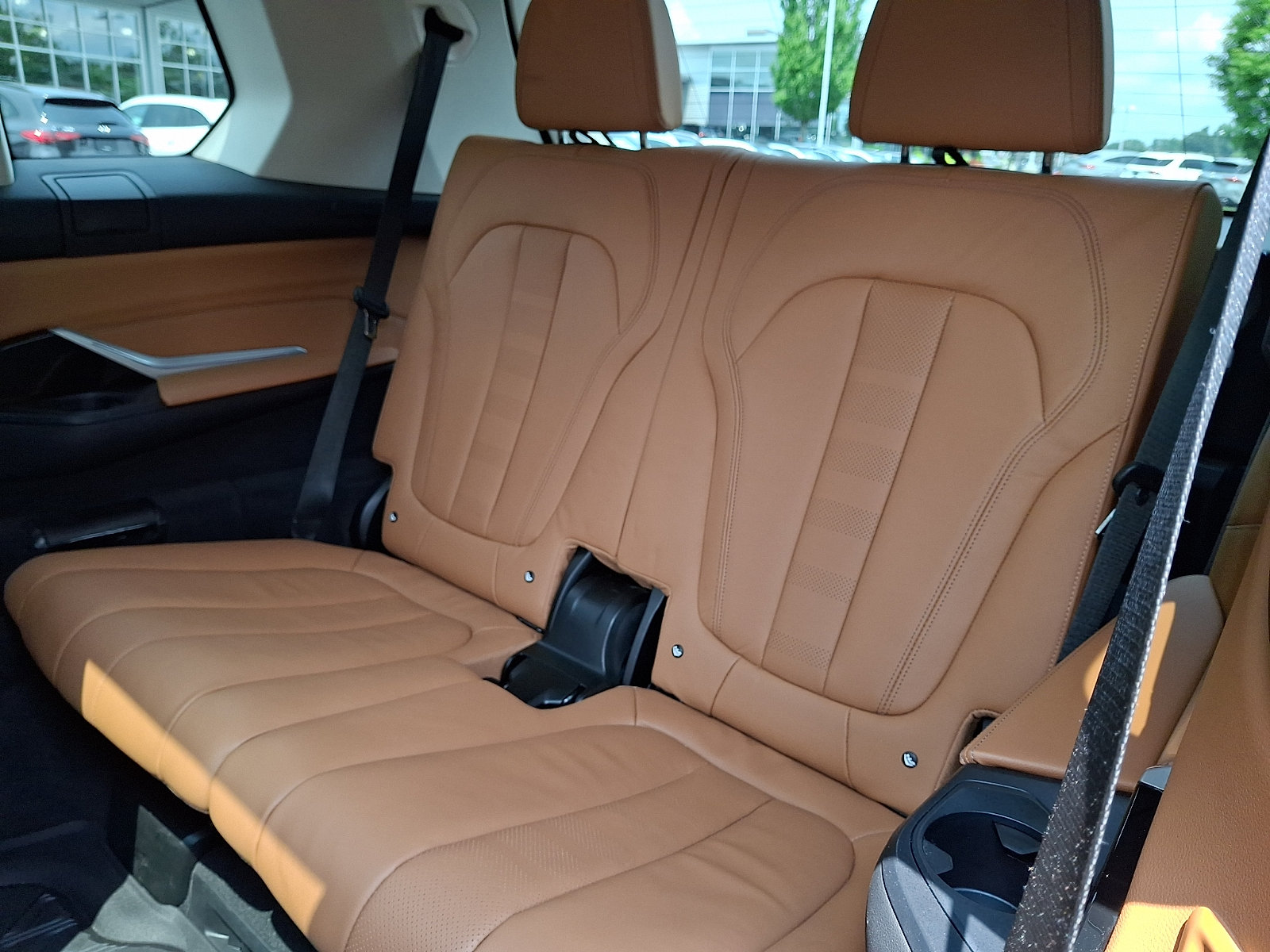 Used 2022 BMW X7 xDrive40i w/ Executive Package AWD/4WD image 10