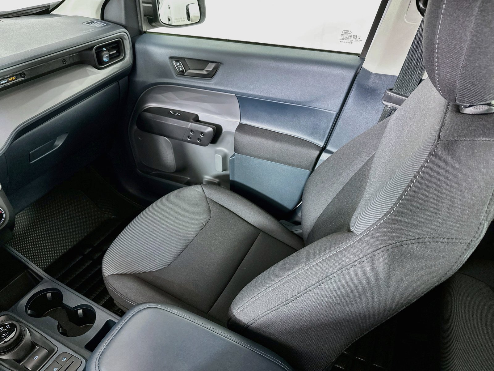 Used 2023 Ford Maverick XL FWD image 21