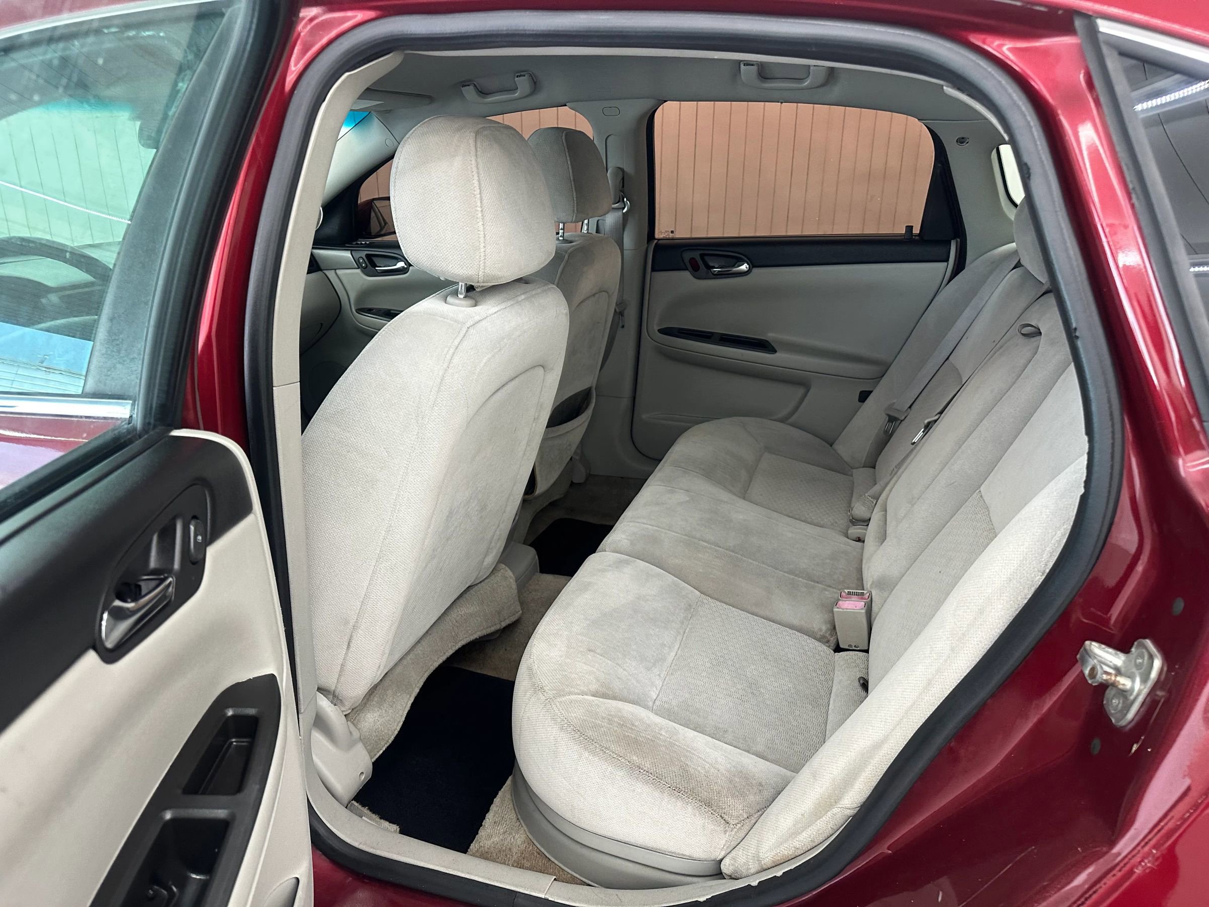 Used 2007 Chevrolet Impala LT FWD image 10