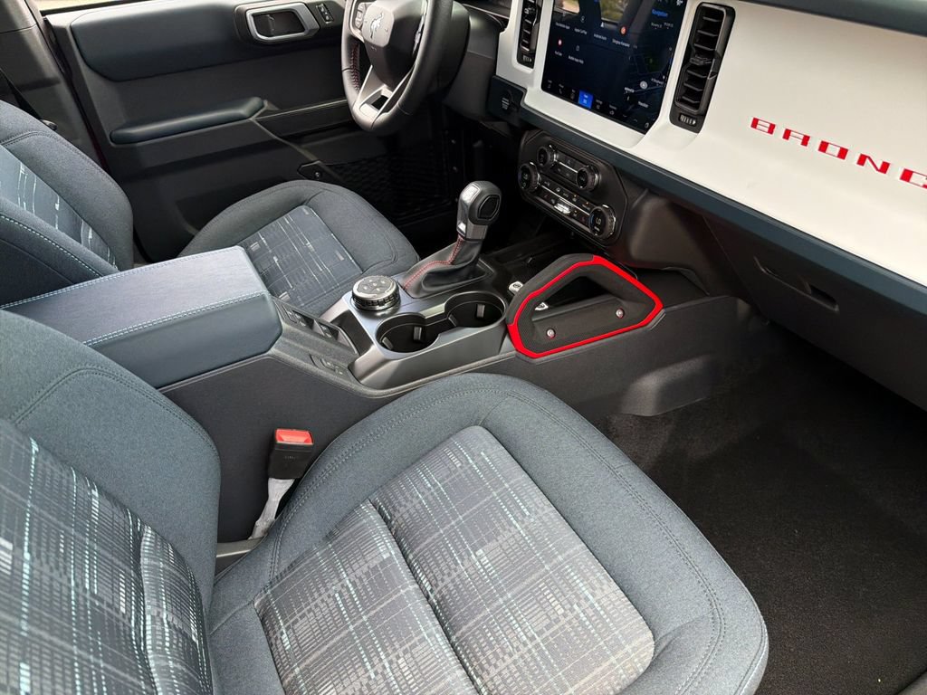 New 2026 Ford Bronco Heritage Edition AWD/4WD image 14