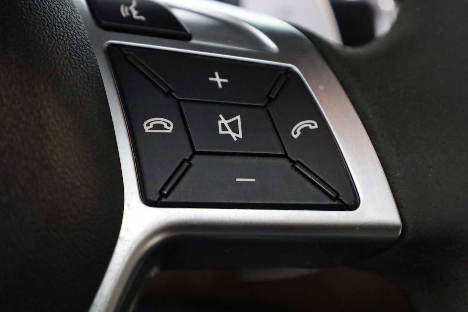 Used 2014 Mercedes-Benz ML 63 AMG 4MATIC image 25