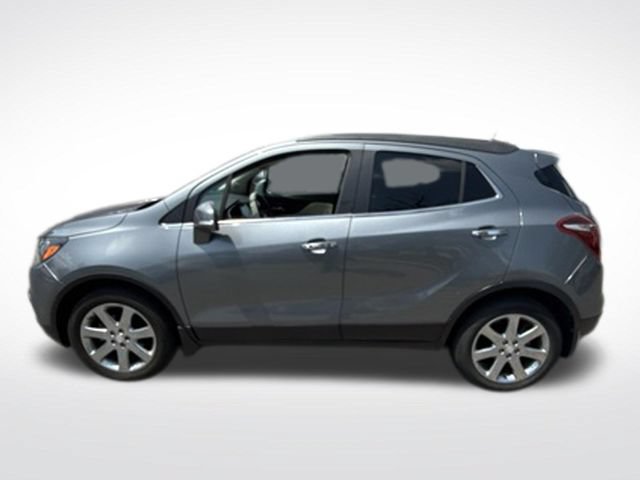 Used 2019 Buick Encore Essence w/ Experience Buick Package AWD/4WD image 2