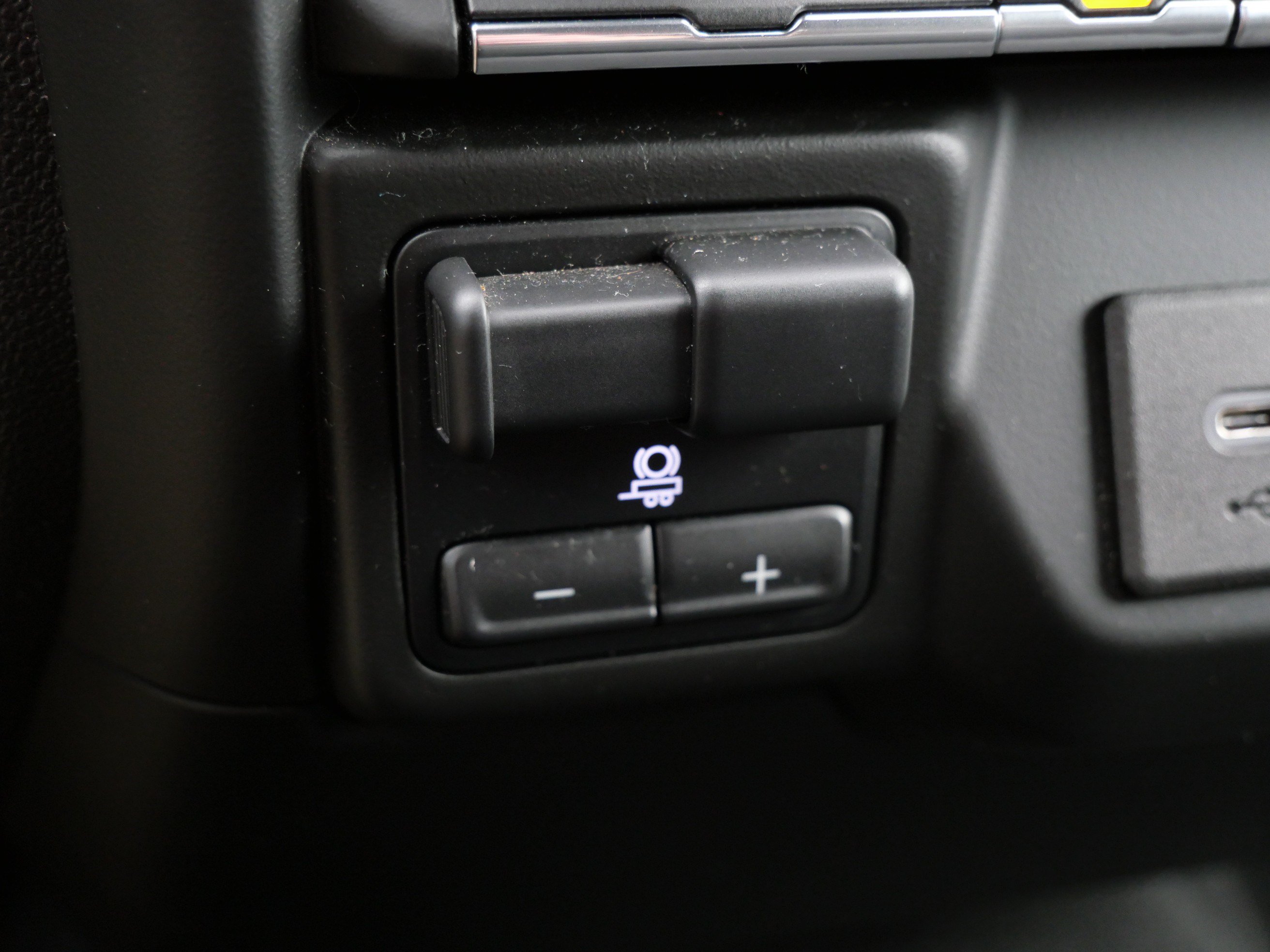 Certified 2021 Chevrolet Silverado 1500 Custom w/ Rally Edition AWD/4WD image 31