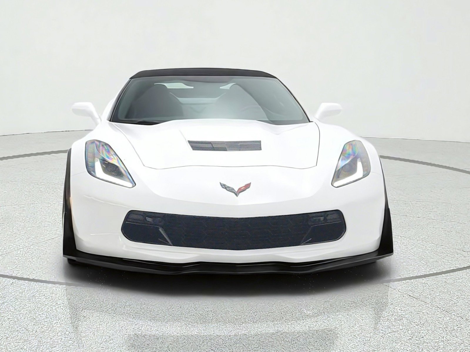 Used 2017 Chevrolet Corvette Grand Sport RWD image 2