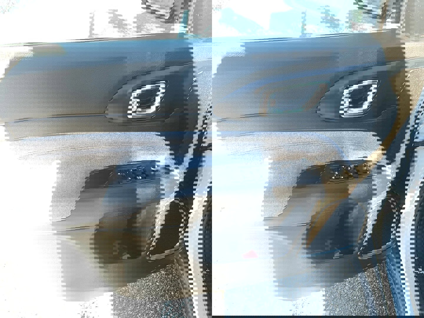 Certified 2022 Jeep Compass Latitude w/ Convenience Group image 11