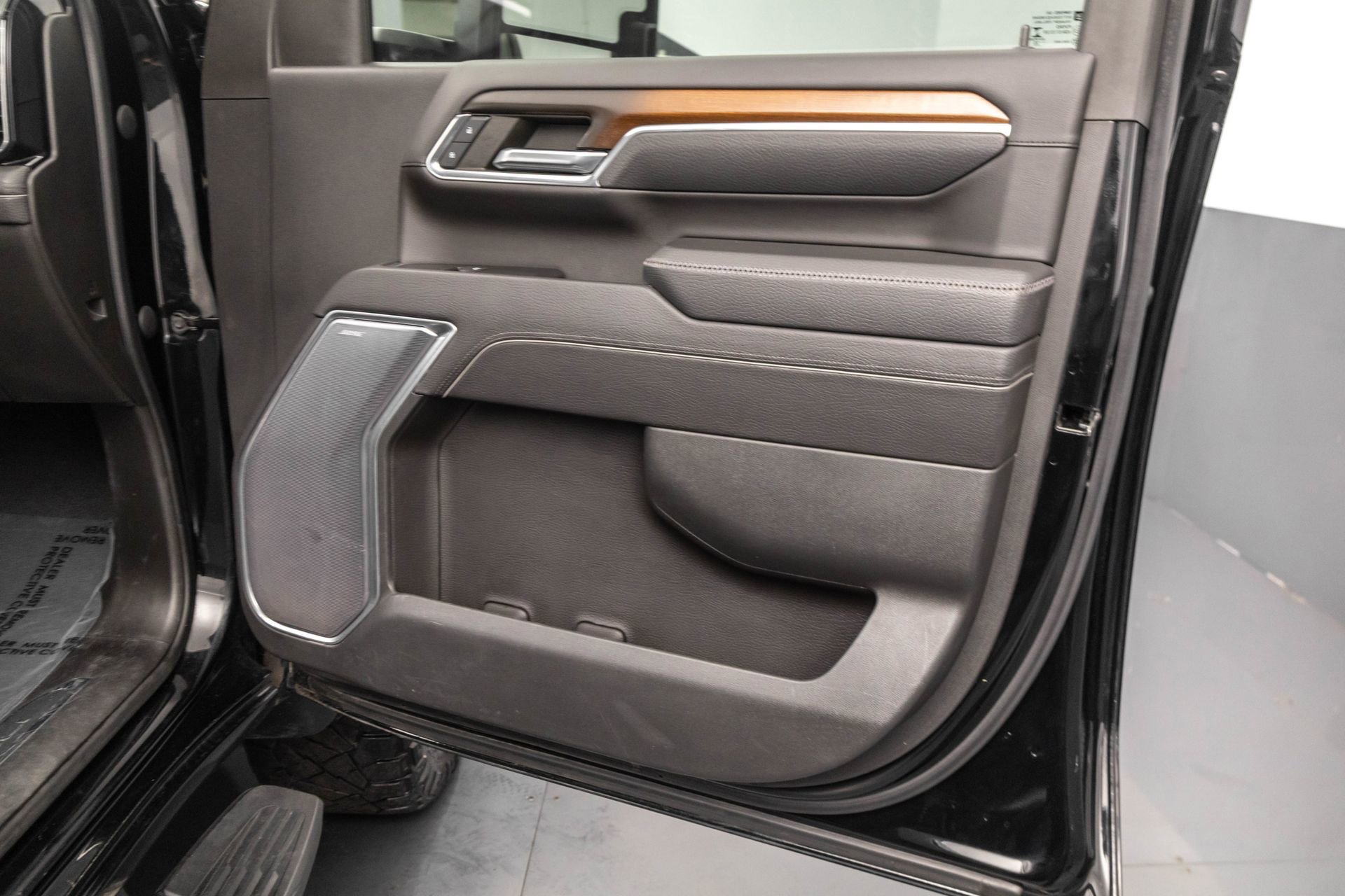 Used 2024 GMC Sierra 2500 Denali w/ Technology Package AWD/4WD image 43