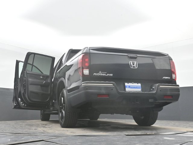 Certified 2020 Honda Ridgeline Black Edition image 58