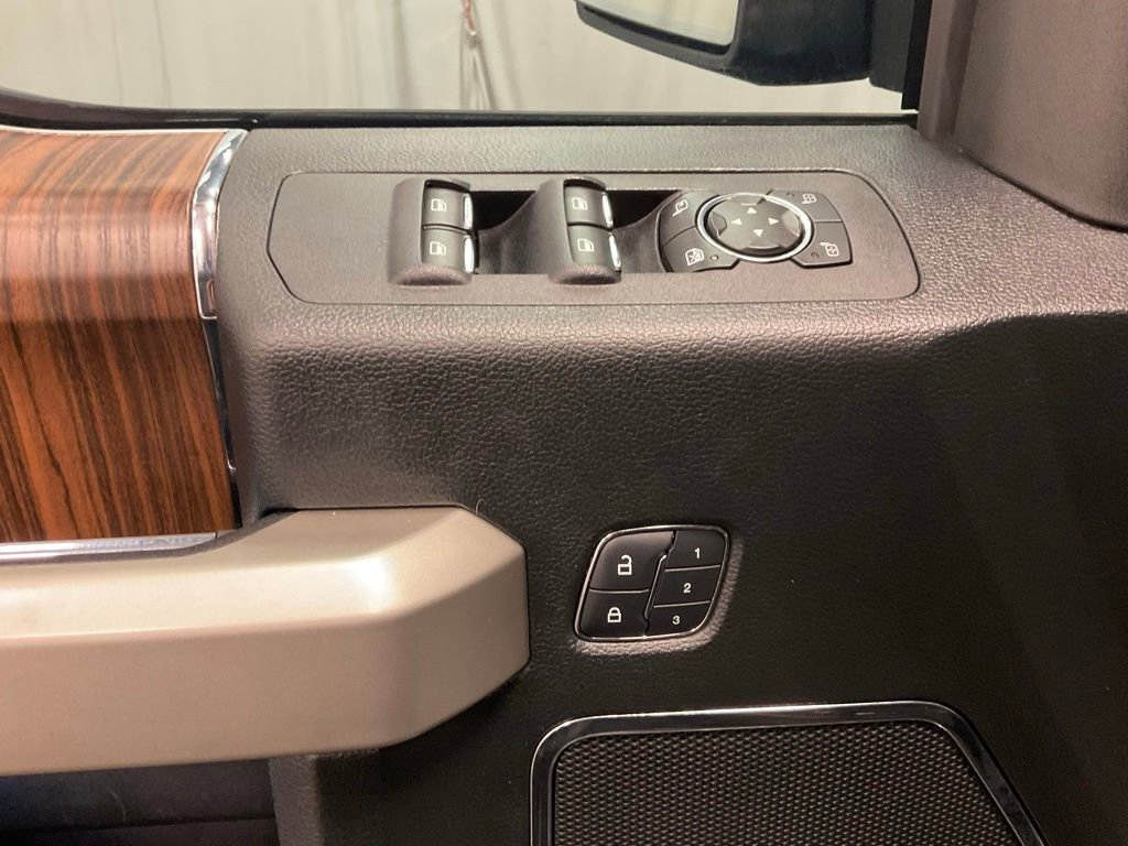 Used 2016 Ford F150 Lariat AWD/4WD image 16