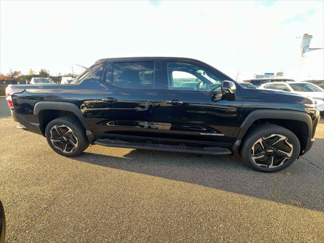 New 2026 Chevrolet Silverado EV LT w/ Premium Package image 3