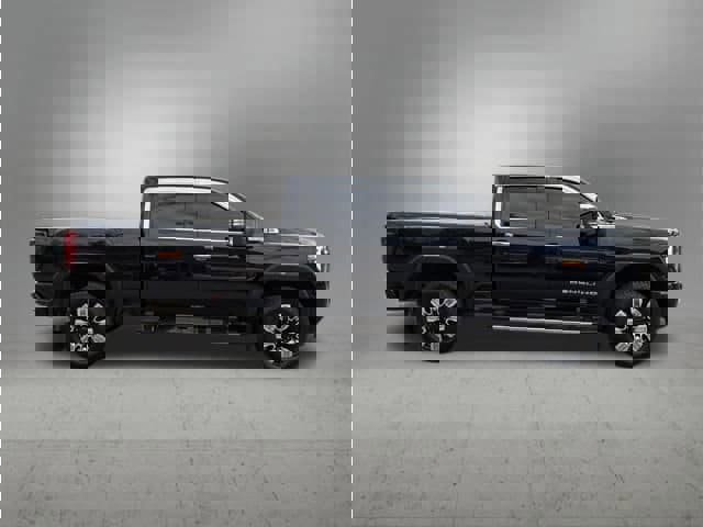 Certified 2024 GMC Sierra 3500 Denali w/ Denali Reserve Package image 6