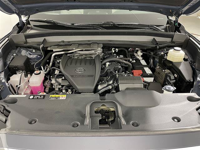 Certified 2024 Toyota Grand Highlander AWD image 22