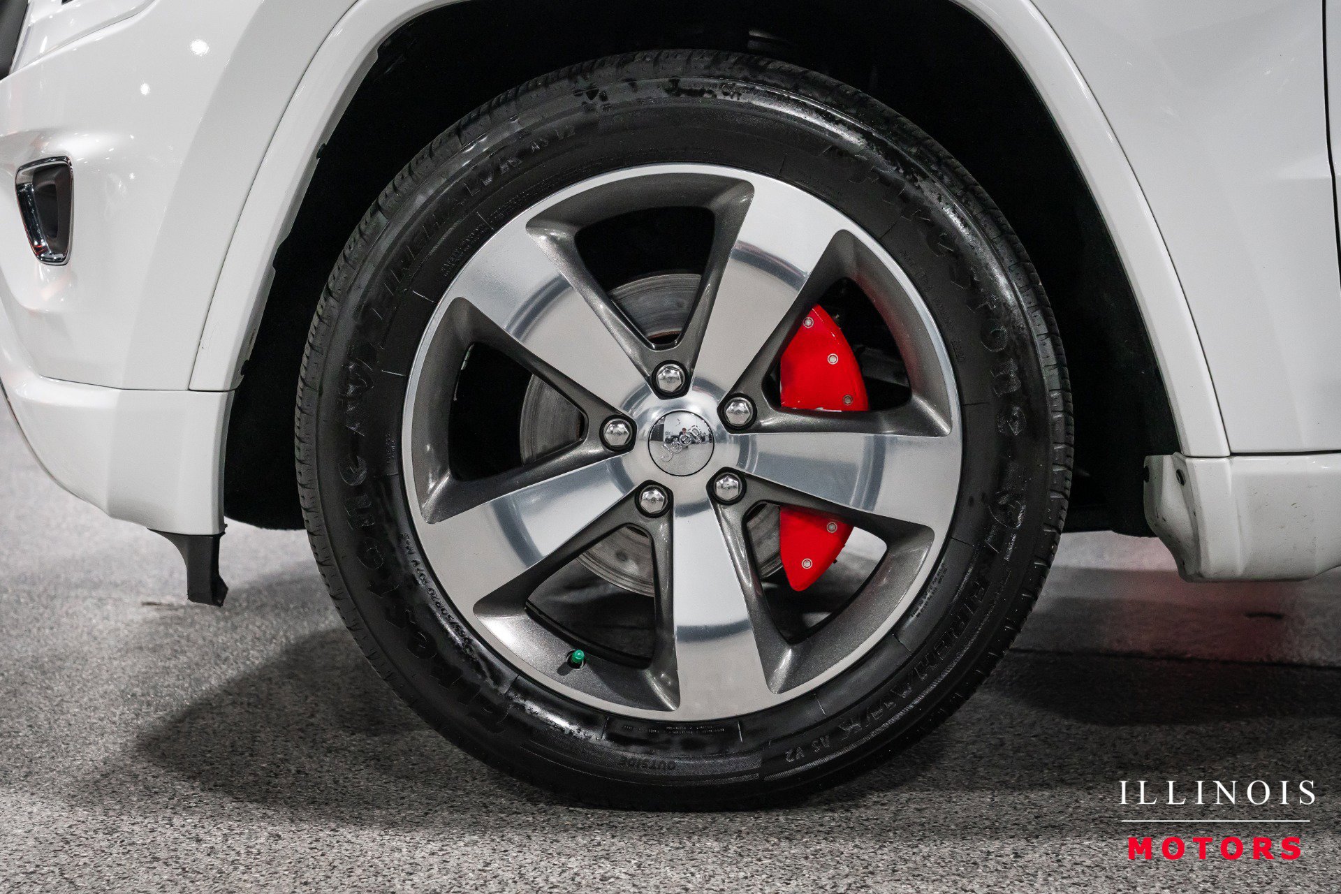 Used 2015 Jeep Grand Cherokee Overland AWD/4WD image 9