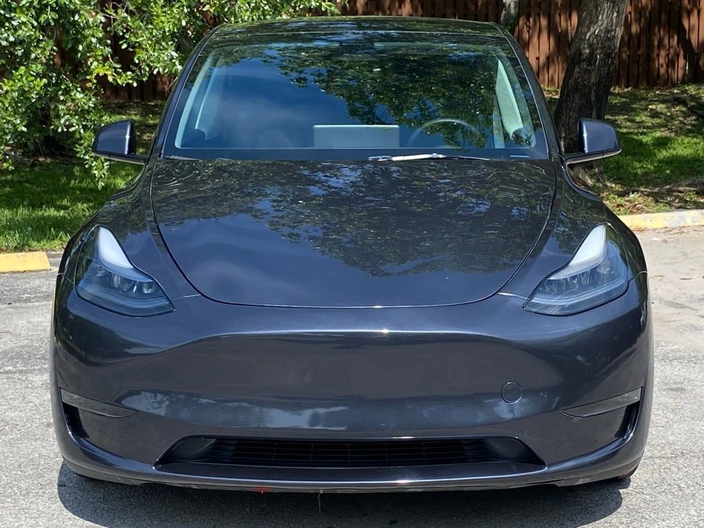 Used 2025 Tesla Model Y Performance AWD/4WD image 4