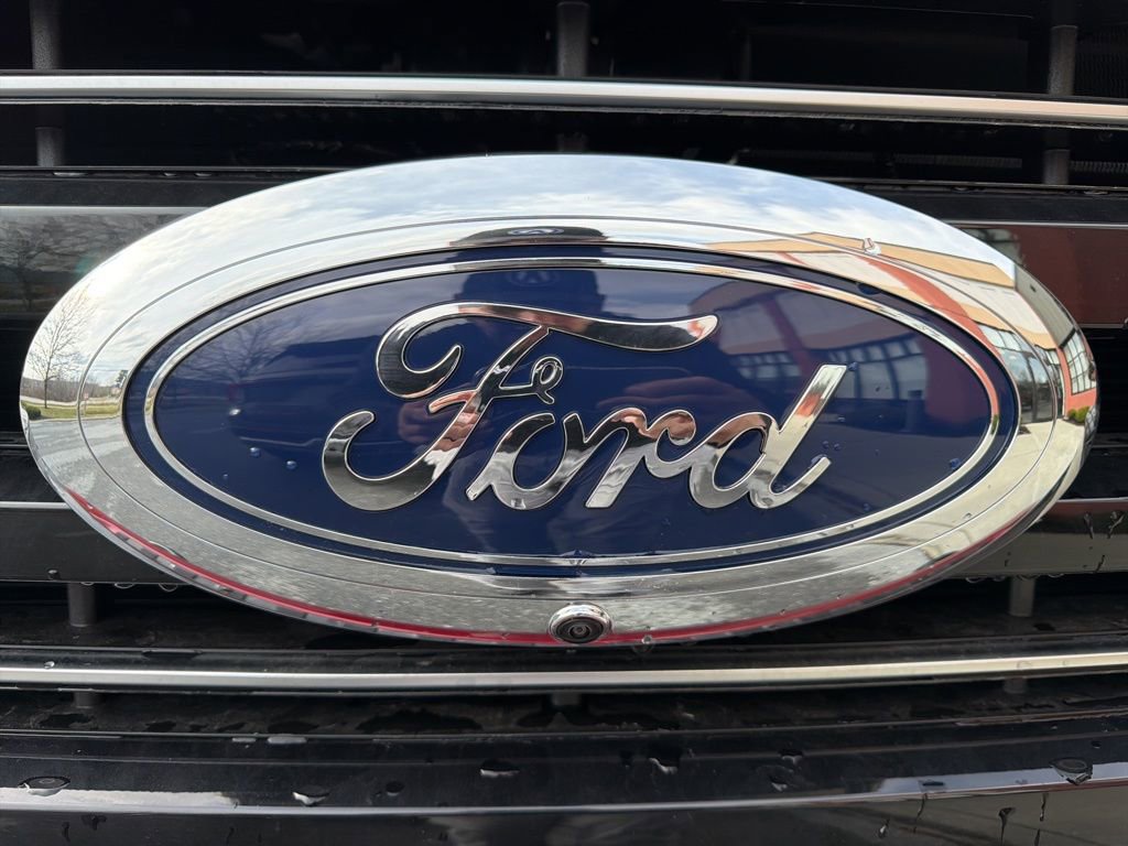 New 2026 Ford F250 Platinum w/ FX4 Off-Road Package image 17