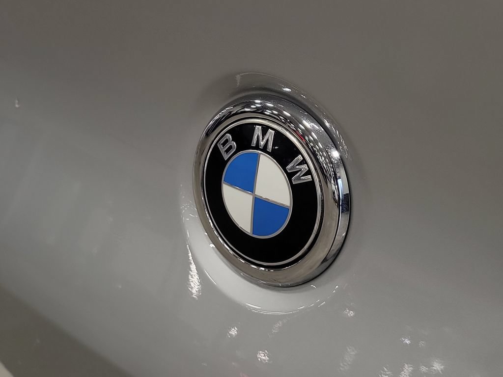 Used 2020 BMW X4 xDrive30i w/ M Sport Package 2 AWD/4WD image 7