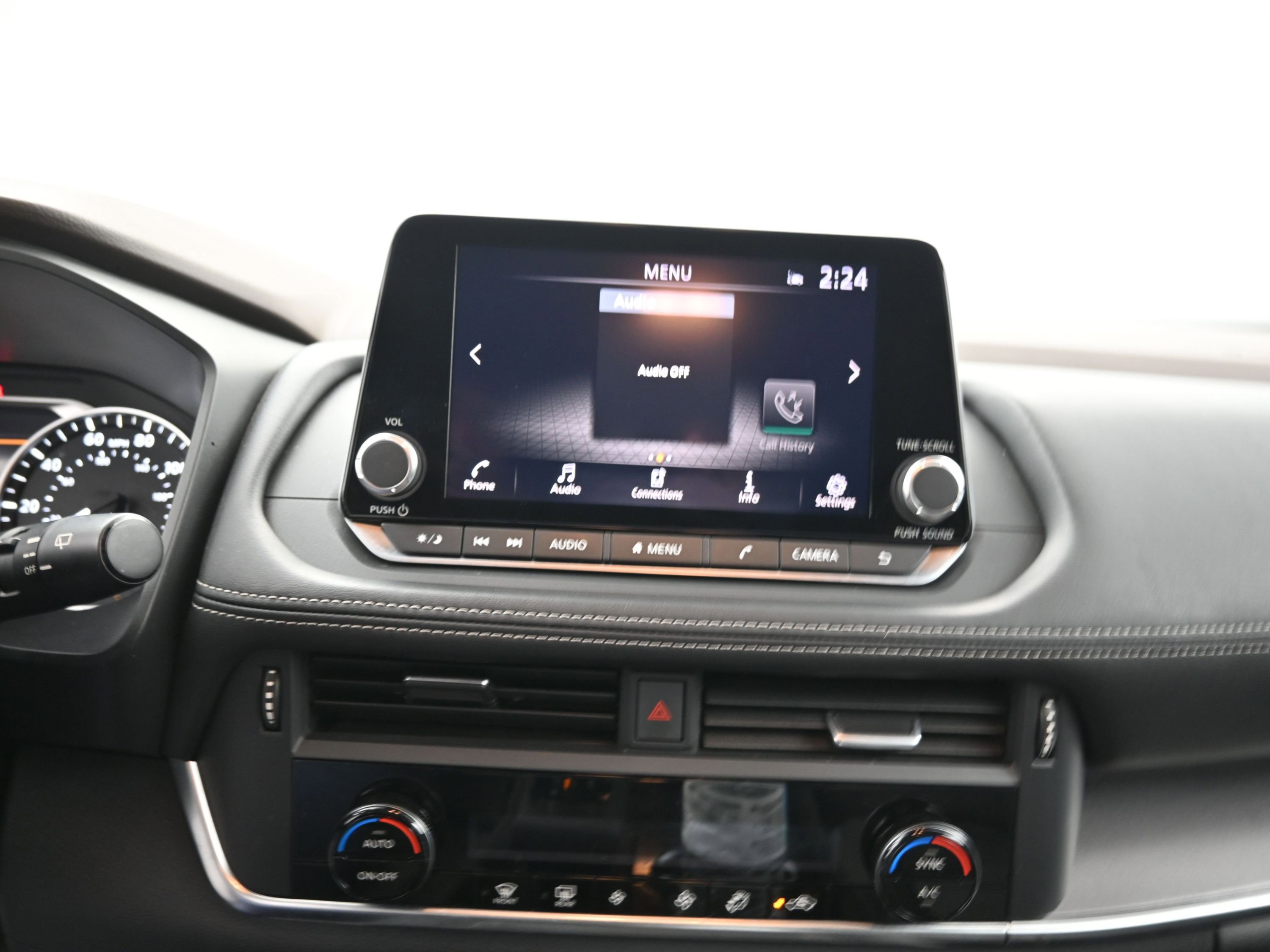 Certified 2023 Nissan Rogue SV image 12