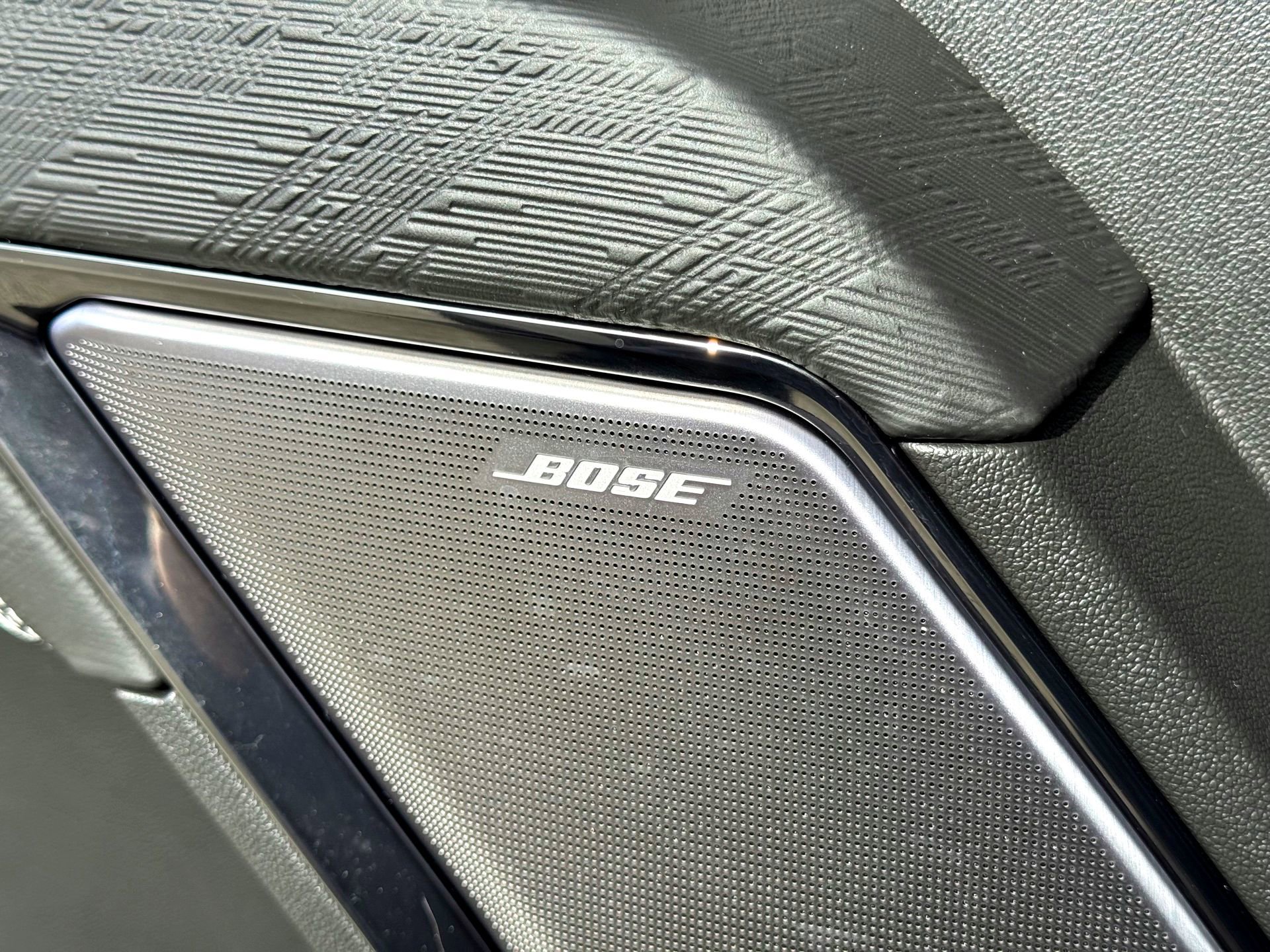 Used 2024 GMC Sierra 1500 AT4X w/ AT4X AEV Edition image 17