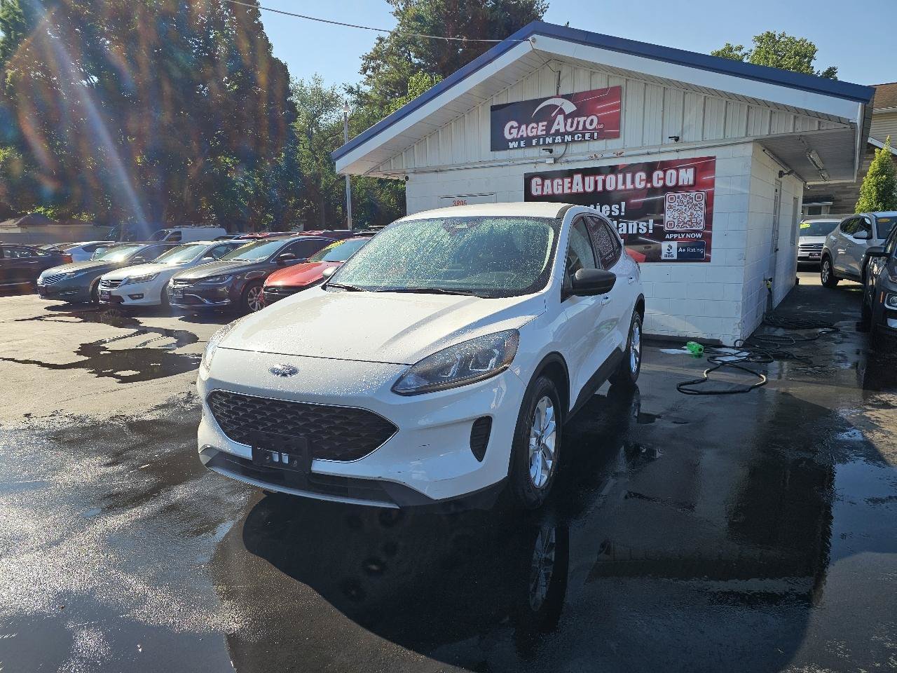 Used 2022 Ford Escape SE FWD image 4