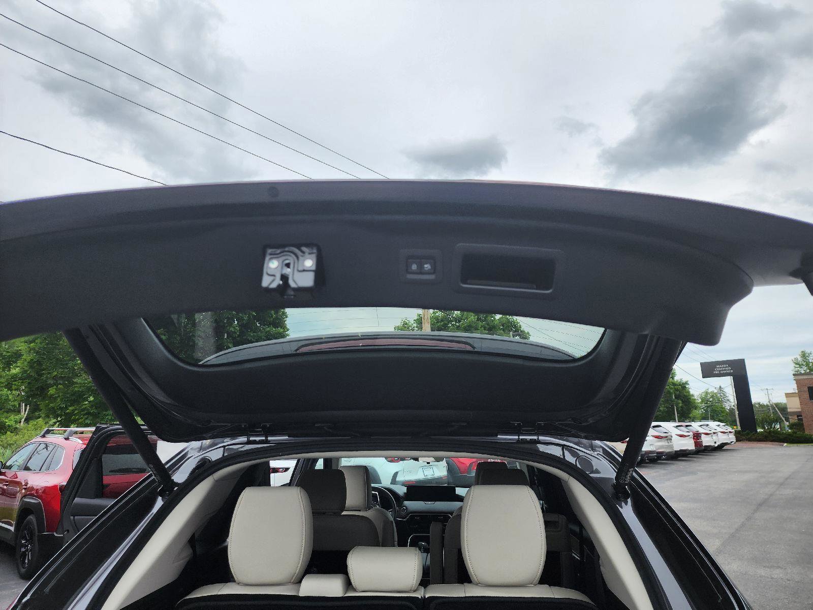Certified 2025 MAZDA CX-90 Plug-In Hybrid w/ Preferred image 16