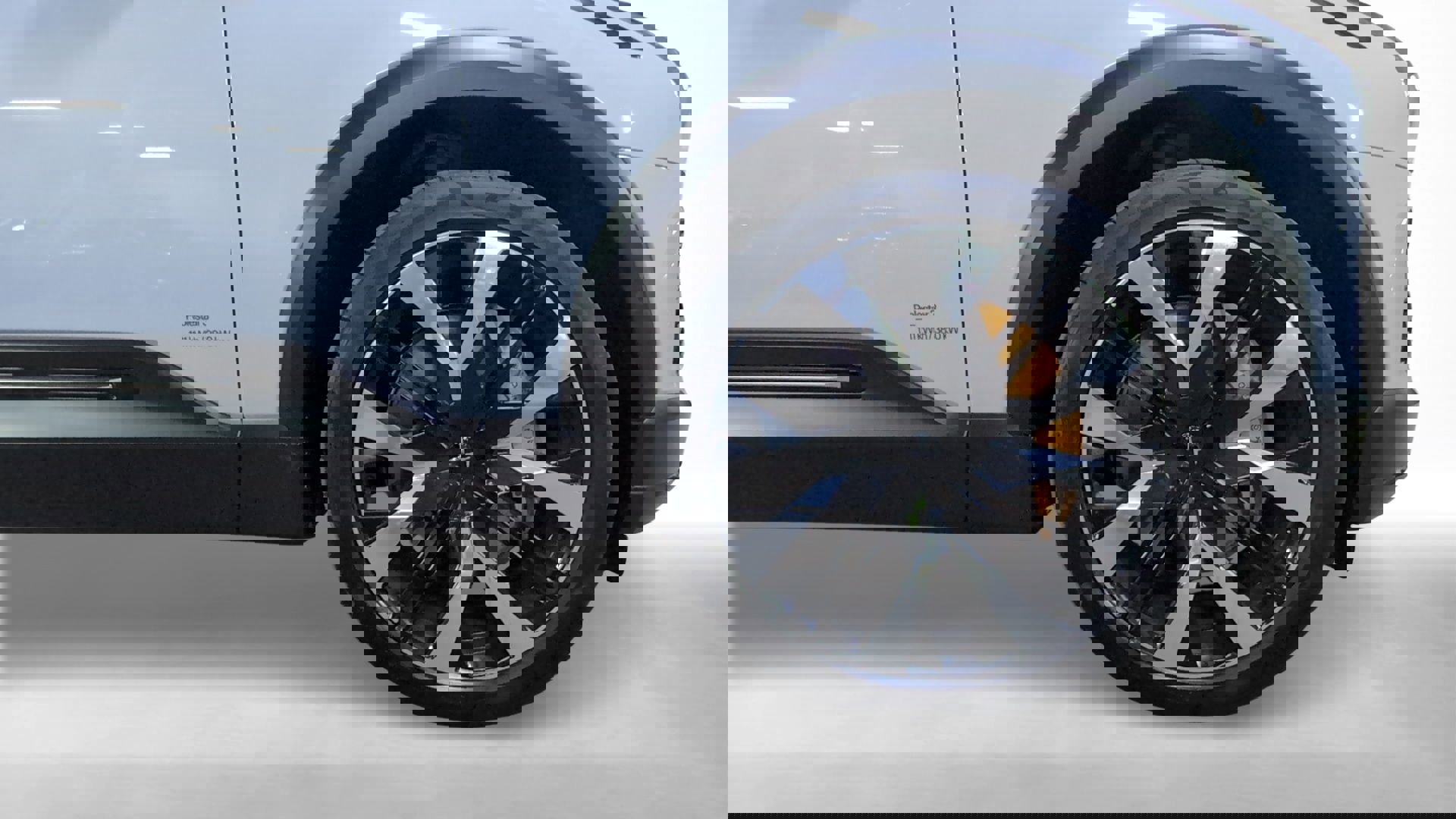 Used 2025 Polestar Polestar 3 image 23