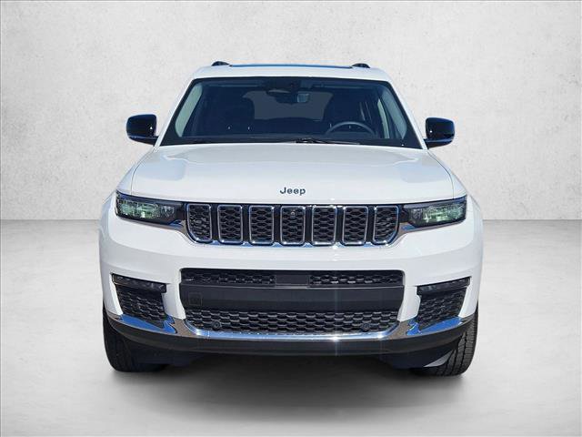 Used 2023 Jeep Grand Cherokee L Limited w/ Luxury Tech Group II AWD/4WD image 2