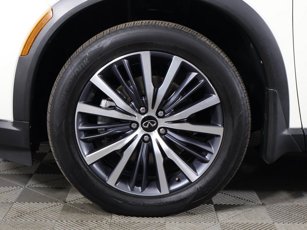 Used 2023 INFINITI QX60 Sensory w/ Vision Package AWD/4WD image 30