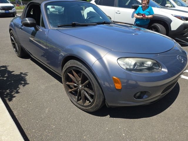 Used 2008 MAZDA MX-5 Miata Grand Touring RWD image 2