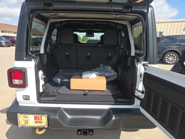 New 2026 Jeep Wrangler Unlimited Sport AWD/4WD image 14