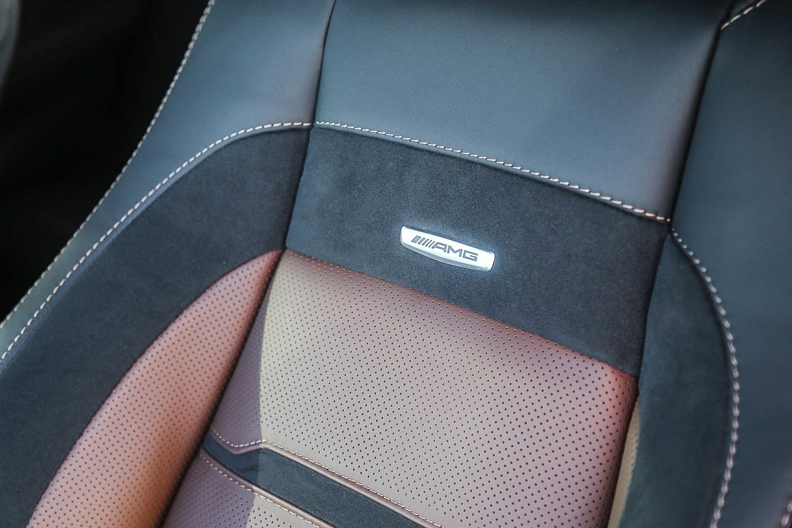 Certified 2025 Mercedes-Benz GLE 53 AMG 4MATIC Coupe image 23