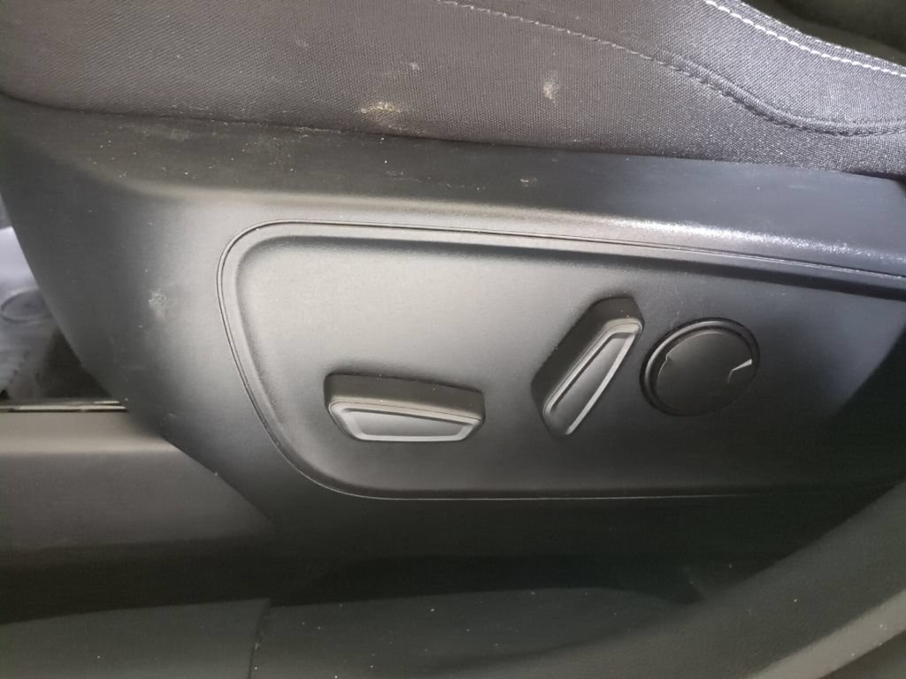 Used 2024 Ford Escape Active w/ Tech Pack #1 AWD/4WD image 16