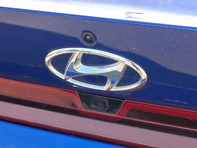 Used 2023 Hyundai Elantra SEL FWD image 23
