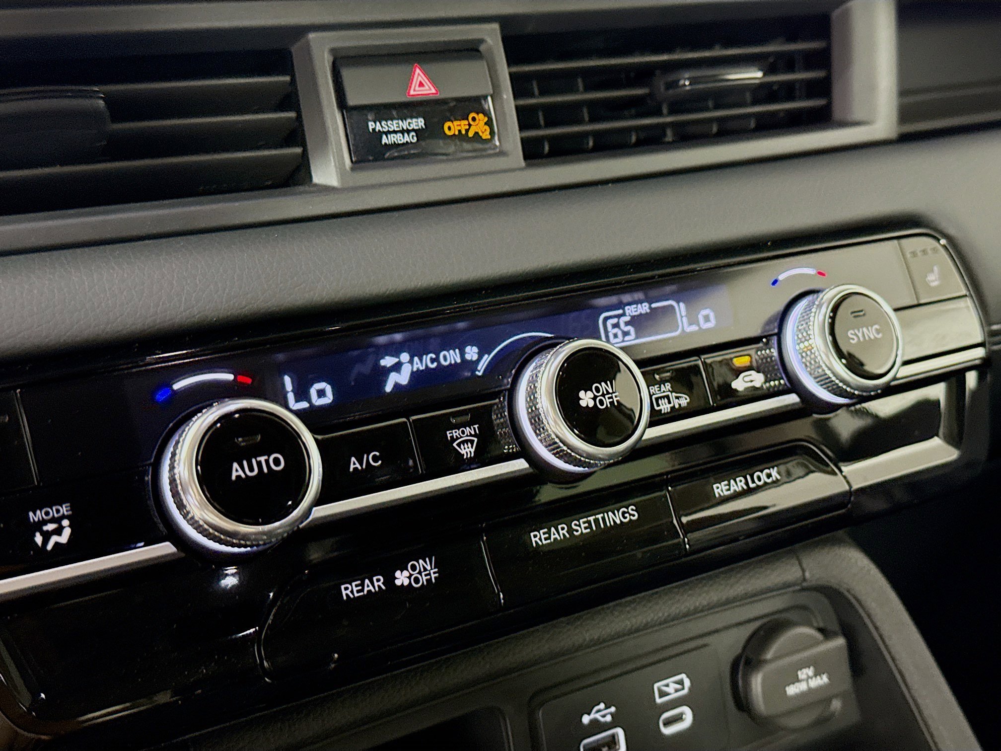 Certified 2025 Honda Pilot Touring image 19