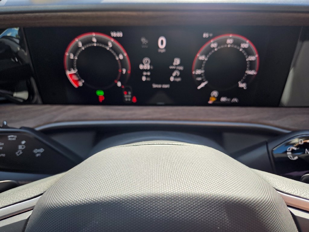 New 2027 Volkswagen Atlas SE FWD image 15