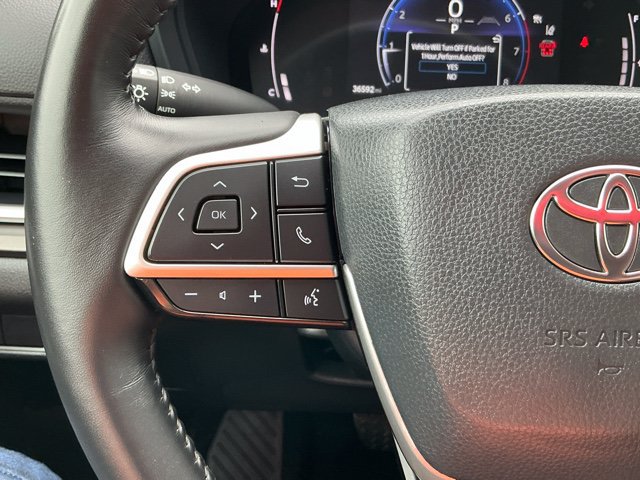 Used 2025 Toyota Grand Highlander AWD image 24