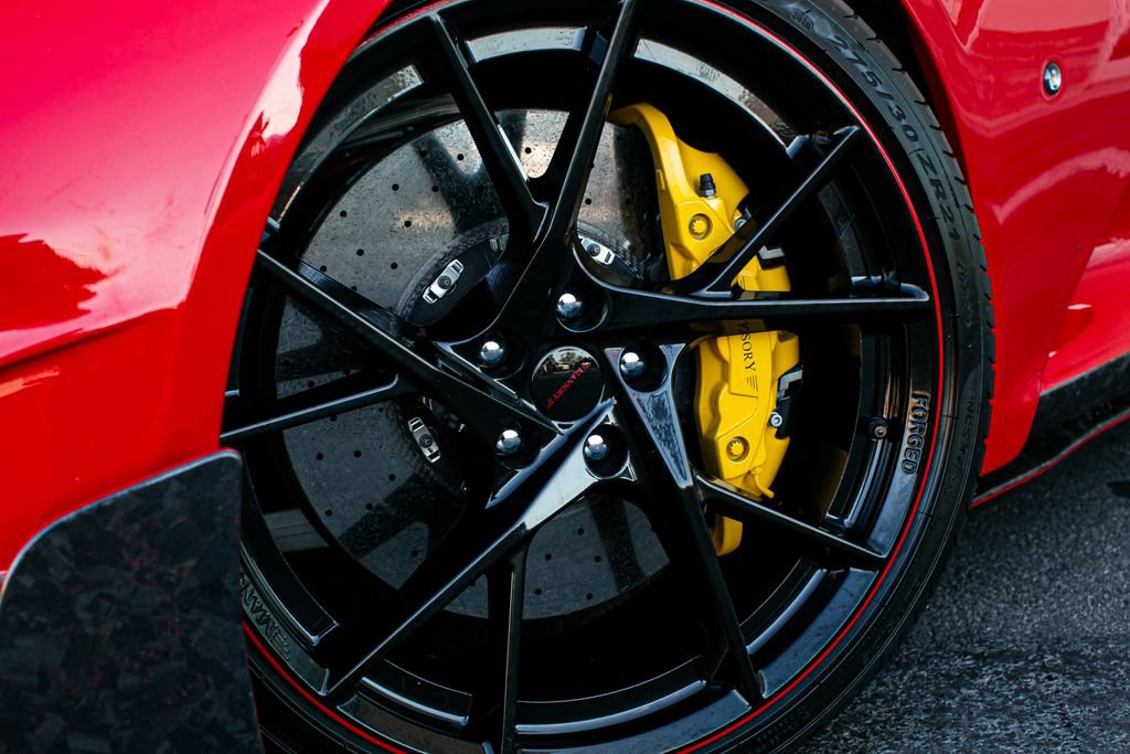 Used 2020 Ferrari 812 Superfast RWD image 42