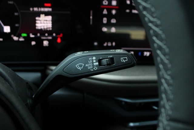 New 2025 Audi Q5 Premium Plus image 15