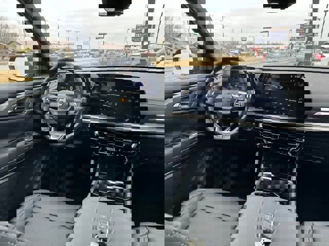 New 2026 Chevrolet Traverse LT image 15