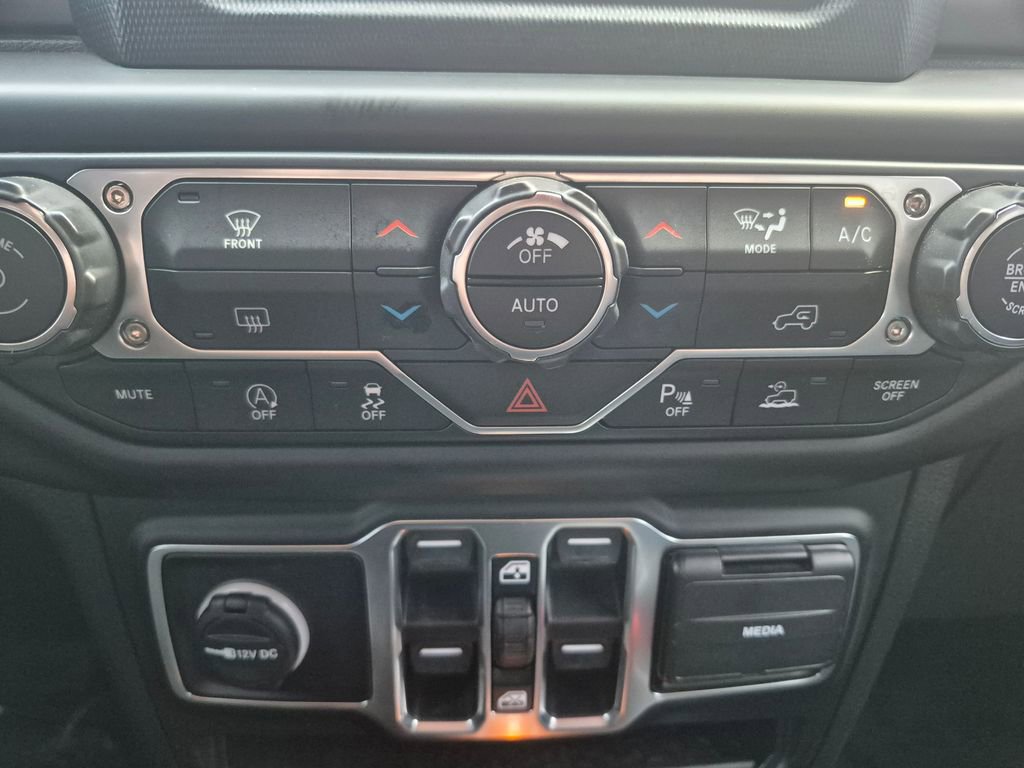 Used 2020 Jeep Gladiator Sport w/ Quick Order Package 24S image 15