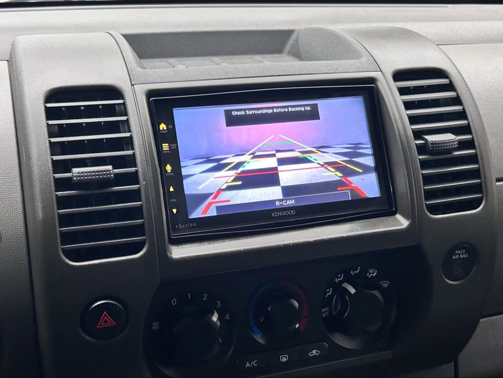 Used 2012 Nissan Xterra X image 21