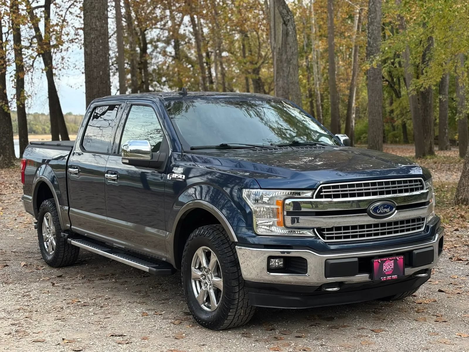 Used 2019 Ford F150 Lariat AWD/4WD image 3