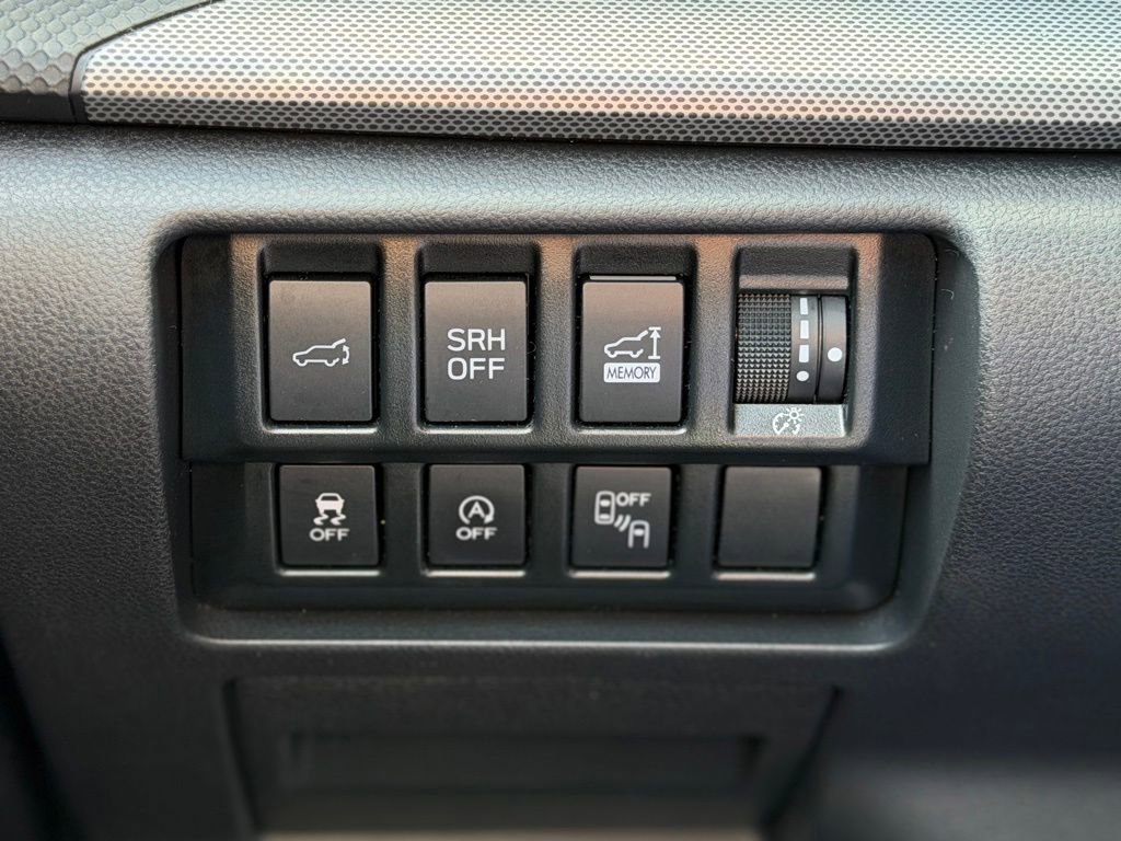 Used 2021 Subaru Forester Limited AWD/4WD image 19