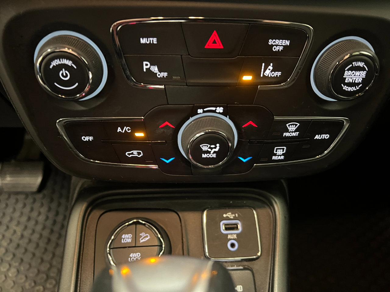 Used 2021 Jeep Compass Trailhawk w/ Convenience Group image 46