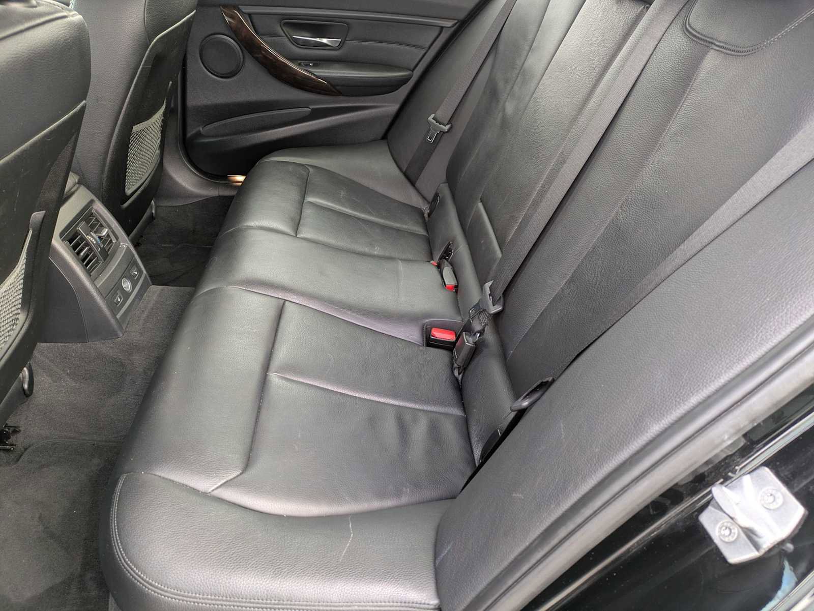 Used 2014 BMW 328i xDrive Sedan image 19