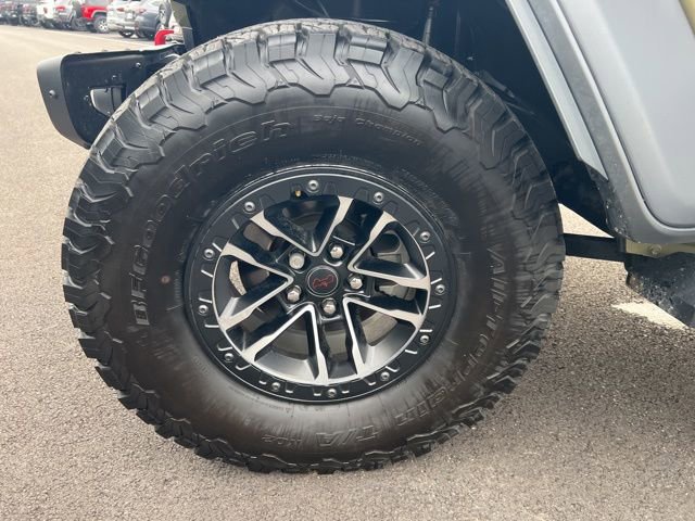Used 2025 Jeep Wrangler Unlimited Rubicon w/ XTREMEE 35" Tire Package image 41