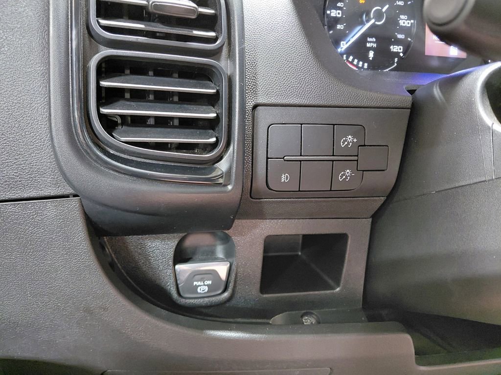 Used 2025 RAM ProMaster 2500 w/ Convenience Group FWD image 31