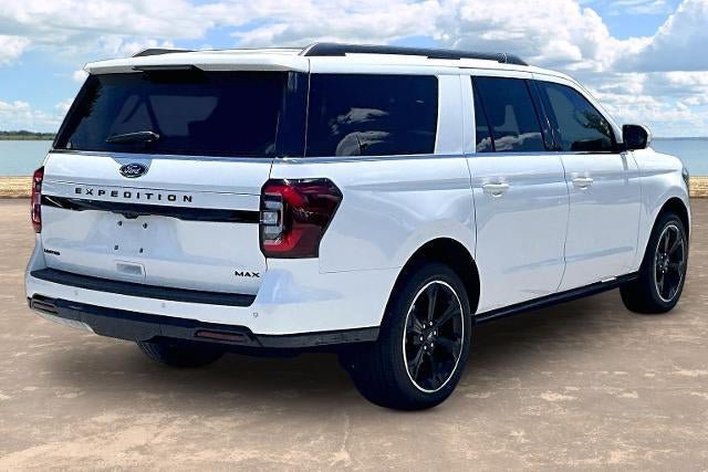 Used 2024 Ford Expedition Max Limited AWD/4WD image 6