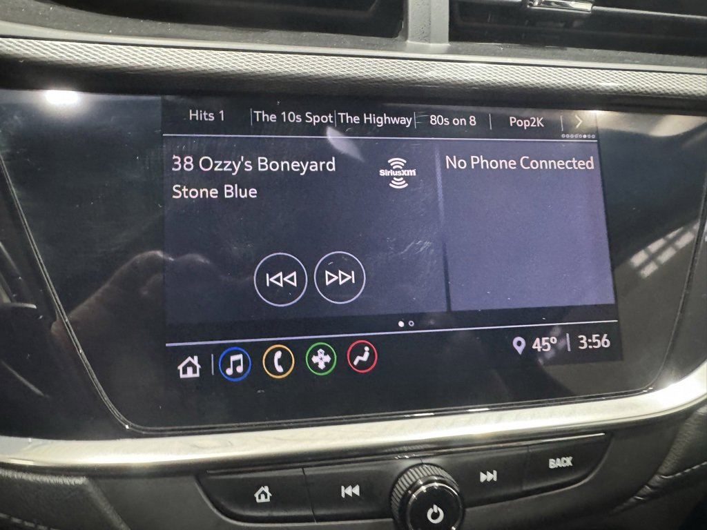 Used 2020 Buick Encore GX Essence image 18