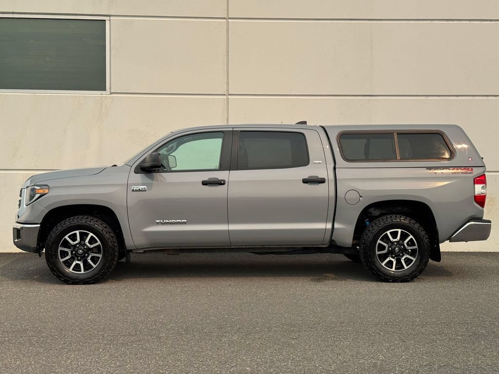 Used 2021 Toyota Tundra SR5 AWD/4WD image 4