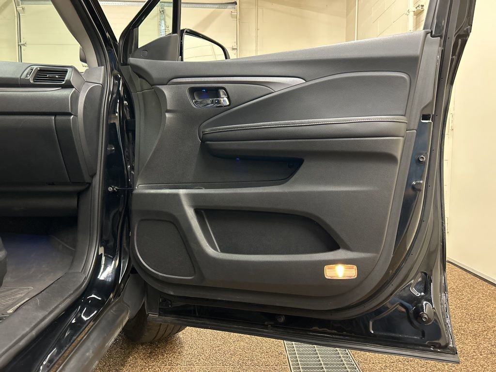 Used 2023 Honda Ridgeline RTL-E image 15