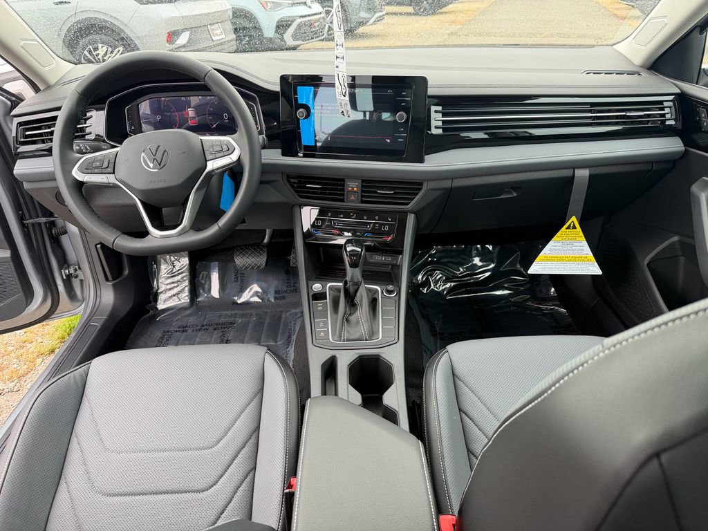 New 2026 Volkswagen Jetta SEL FWD image 25
